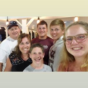 Meet your Posher, Heidi